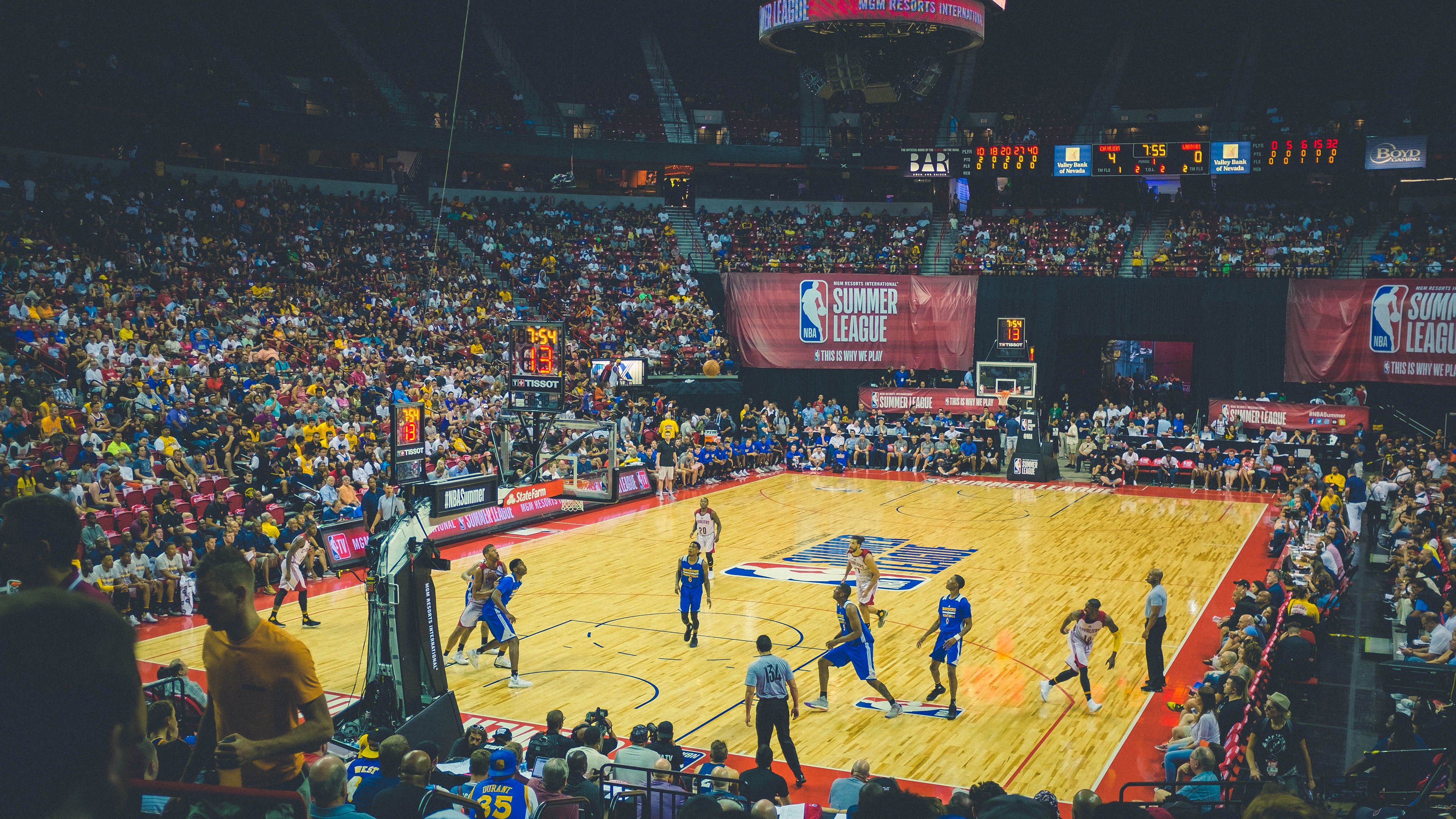 _勇士火力全开,开启三分狂潮_,勇士3分